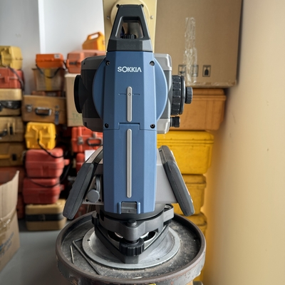Used Sokkia IM101 total station 32GB USB Flash Memory Leica Total Station 171mm Length for Topographic Surveys and Mapping