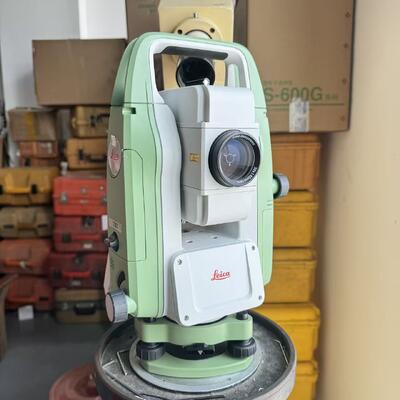 กล้อง Total Station ยี่ห้อ MATO ความเร็ววัดมุม 0.6 วินาที (ละเอียด) 1.3 วินาที (หยาบ) ระยะวัดโดยไม่สะท้อนเป้า 500 เมตร พร้อมระบบชดเชยอัตโนมัติ ±3 ลิปดา